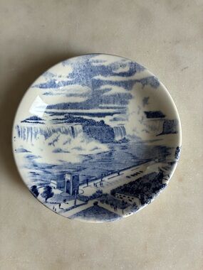 Vintage J&G Meakin Niagara Falls Blue & White Trinket Dish